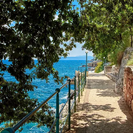 Appartamento Teodora - Lov100 By Interhome *